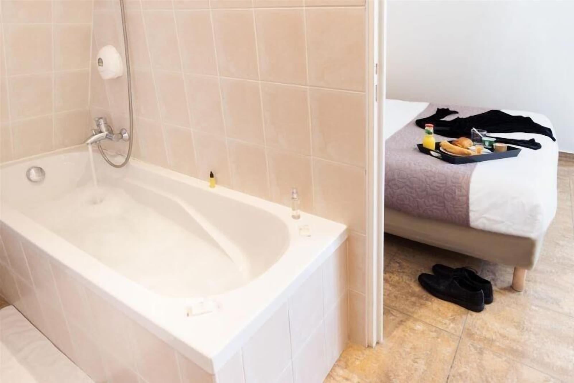Hotel Le Saint Germain 3*
