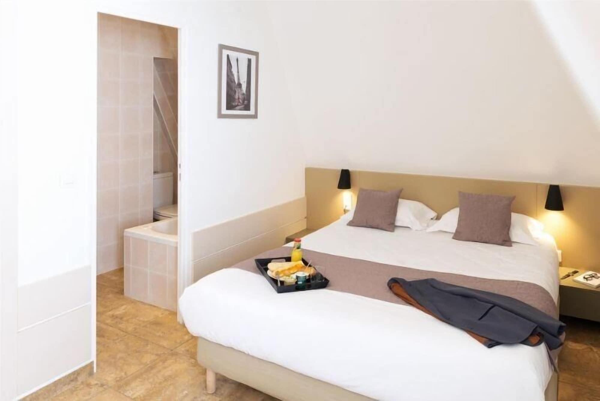 Le Saint Germain 3*