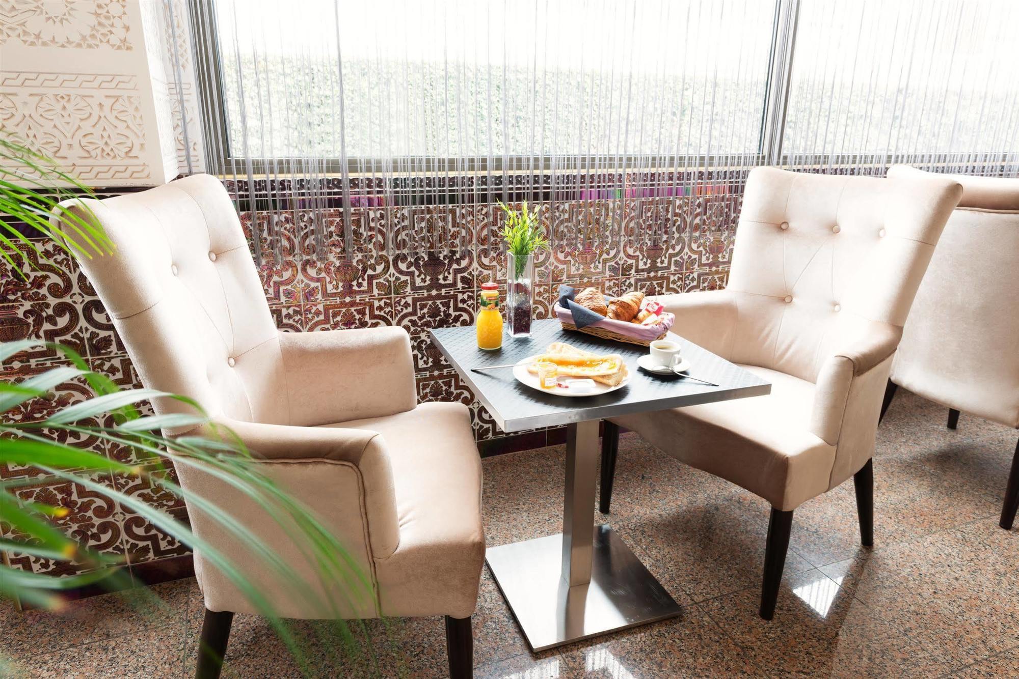 Le Saint Germain Hotel Aulnay-sous-Bois